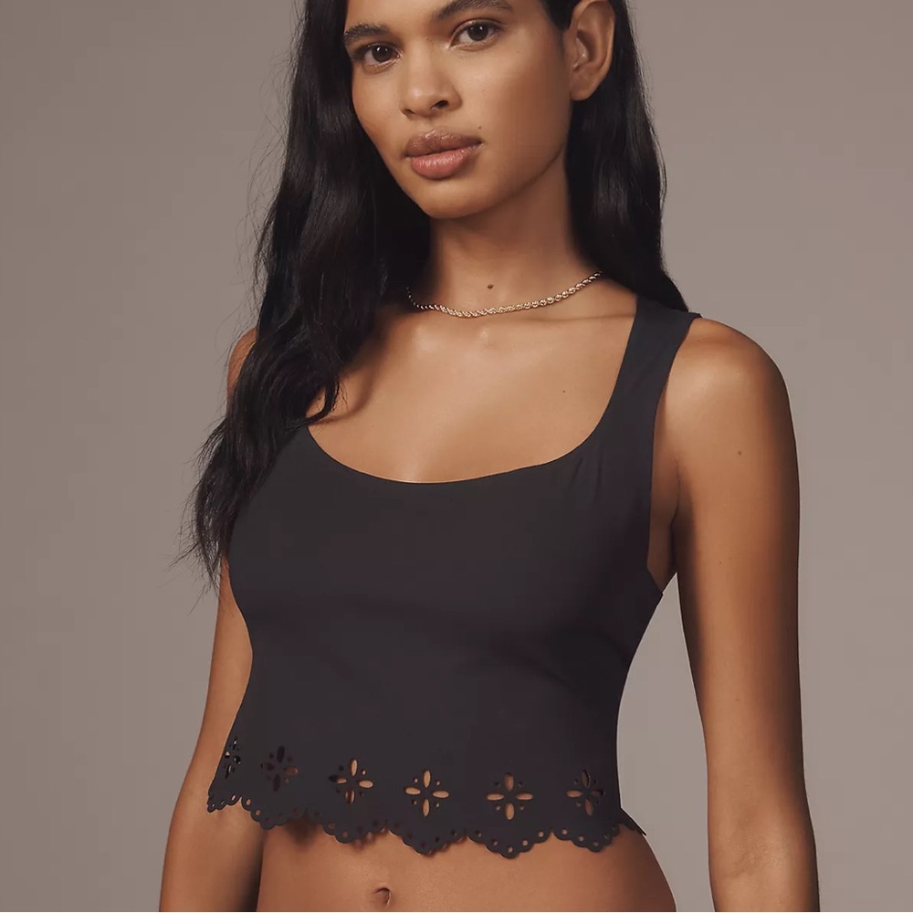 NWT Anthropologie Seamless Laser Cut Eyelet Cropped Tank Top Large L